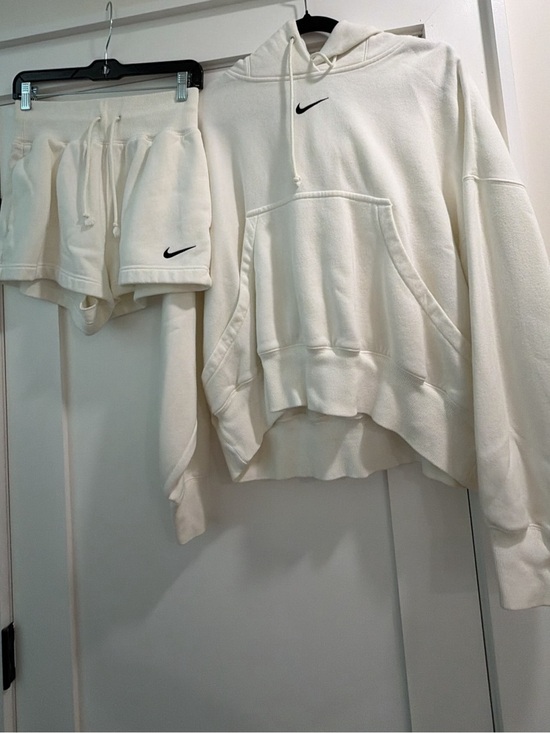 Nike Tops - Nike Cream/Off-White Hoodie and Shorts Set